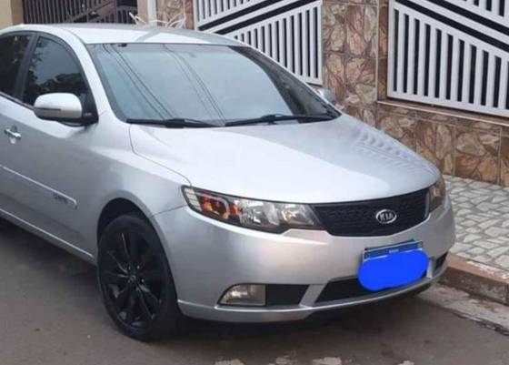 KIA CERATO 1.6 SX3 16V GASOLINA 4P MANUAL KIA CERATO 1.6 SX3 16V GASOLINA 4P MANUAL